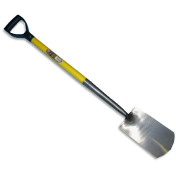 Spade gepolijst, met FIBERGLAS D-steel, totale lengte 110 cm.